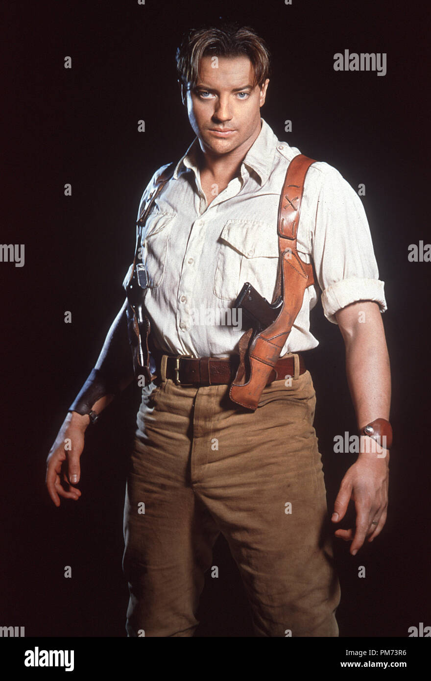 880x1390   Трагическая правда, стоящая за эмоциональным исчезновением Брендана Фрейзера | Брендан Фрейзер, Фрейзер, Brendan