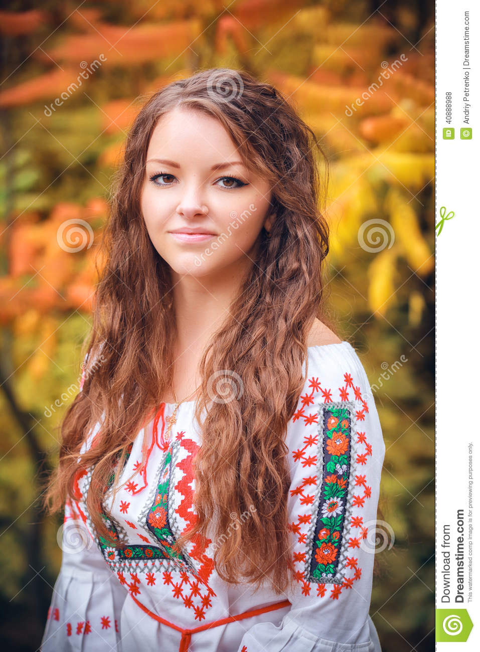 957x1300  Портрет украинской девушки Stock Photo - Изображение идеи, Кавказа: 40888988