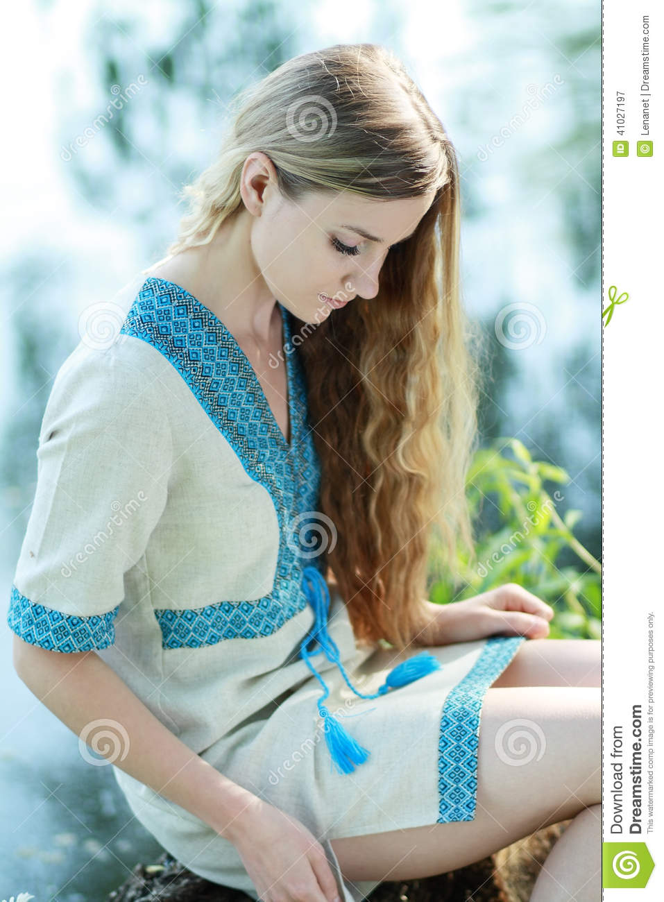 957x1300  Украинская девушка 1080p, 2K, 4K, 5K HD Обои Скачать бесплатно | Обои