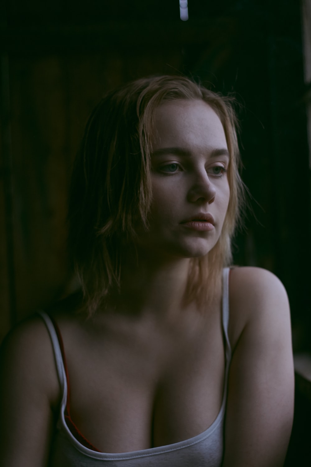 1000x1500  Русские девушки HD обои - пещера обоев