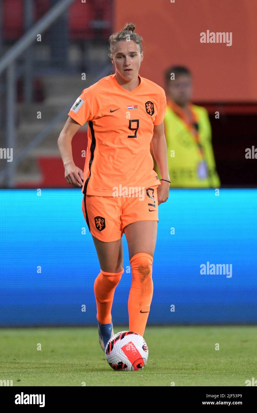 866x1390  Найдите Belarus Mail Order Brides ❤ Расходы, экспертные советы \ U0026 Лучшие сайты 2023