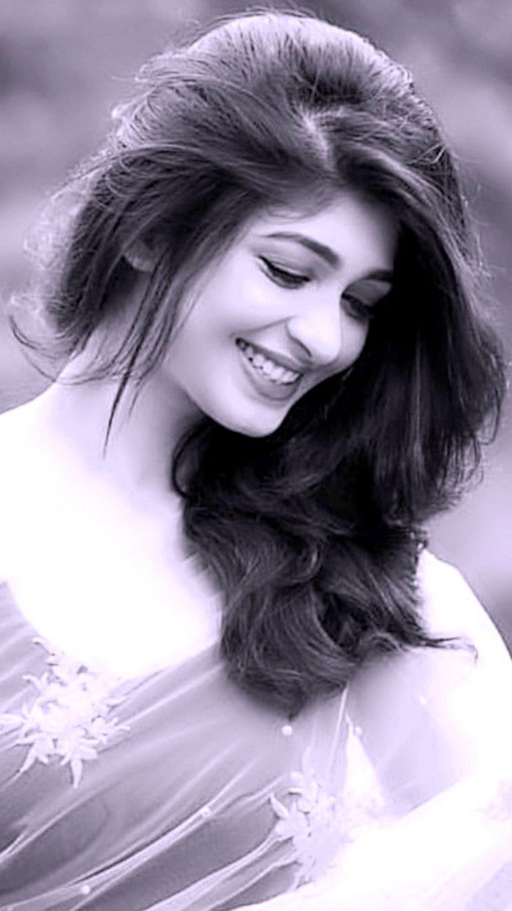 720x1280  Красивая девушка с татуировкой на конвенции Milan Tattoo 2018, Редакционная фотография Италии - Изображение культуры, художник: 109788851