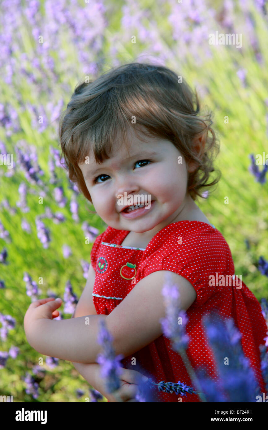 866x1390  Léa Seydoux, французская актриса, знаменитость, голубые глаза, блондинка, отведение в сторону, красная помада, HD Телефон Обои | Пикпкс