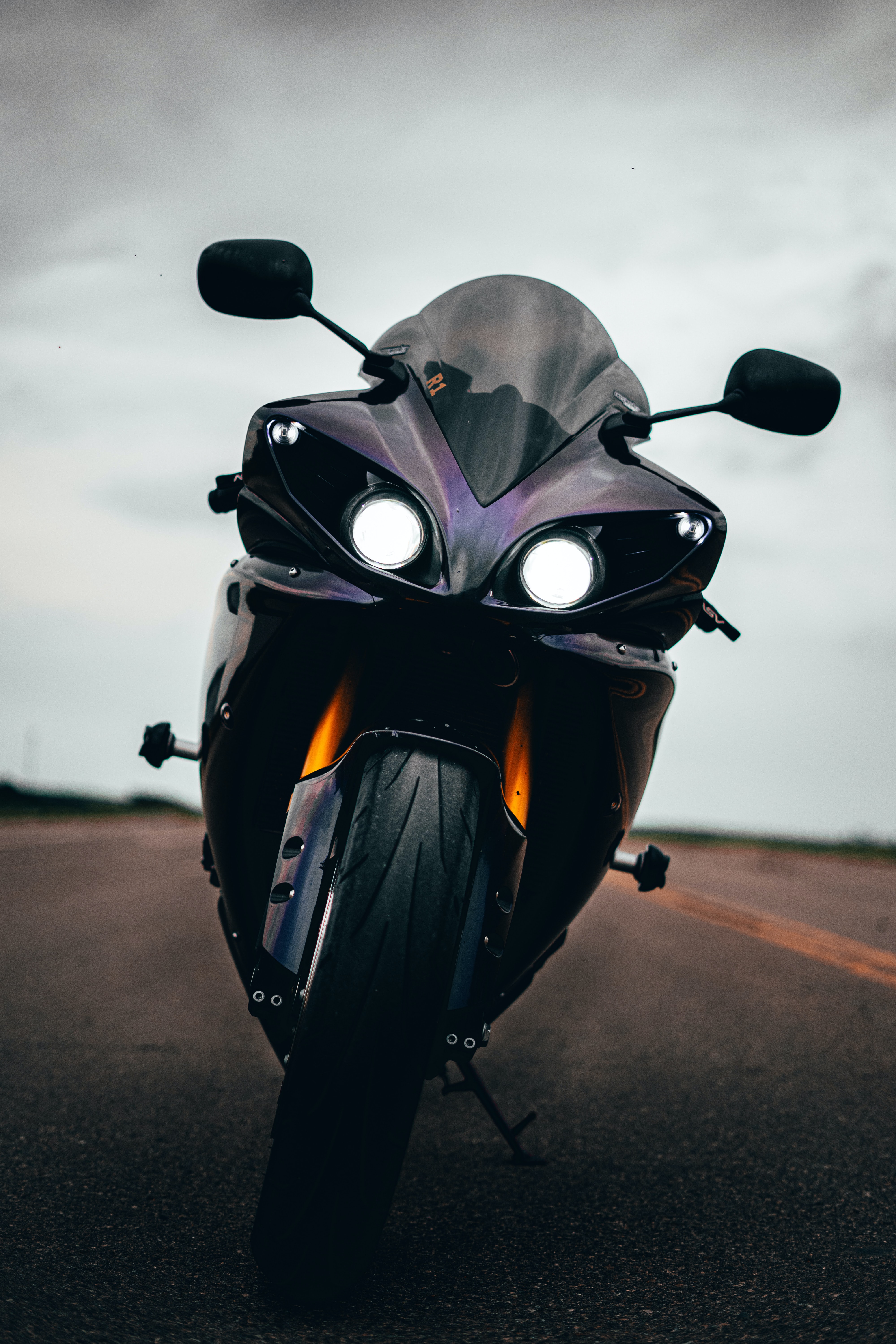 4000x6000  Yamaha R1 Картинки | Скачать бесплатные изображения на Unsplash