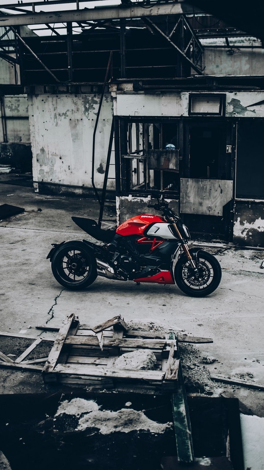 900x1600  Ducati Bike Mobile обои - HD Mobile Walls
