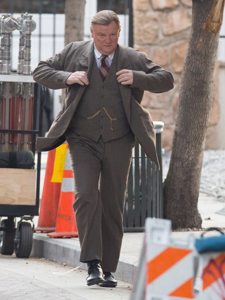 769x1024  Go Rail - Брендан Глисон - V1N2 от Hot Press Publishing - Issuu