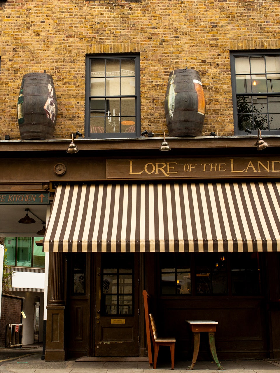 960x1280  ALADDIN: Weitere TV-Trailer undene Poster Veröffentlicht | Роботы \ U0026 Dragons