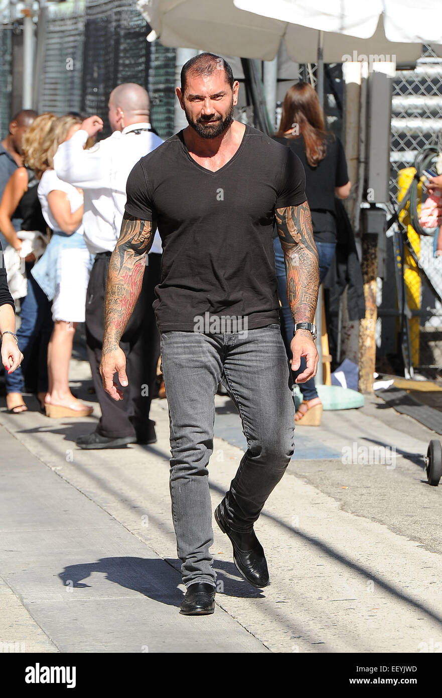 881x1390  Файл: Дейв Батиста - Премьера Guardians of the Galaxy - июль 2014 (обрезанный) .jpg - Википедия