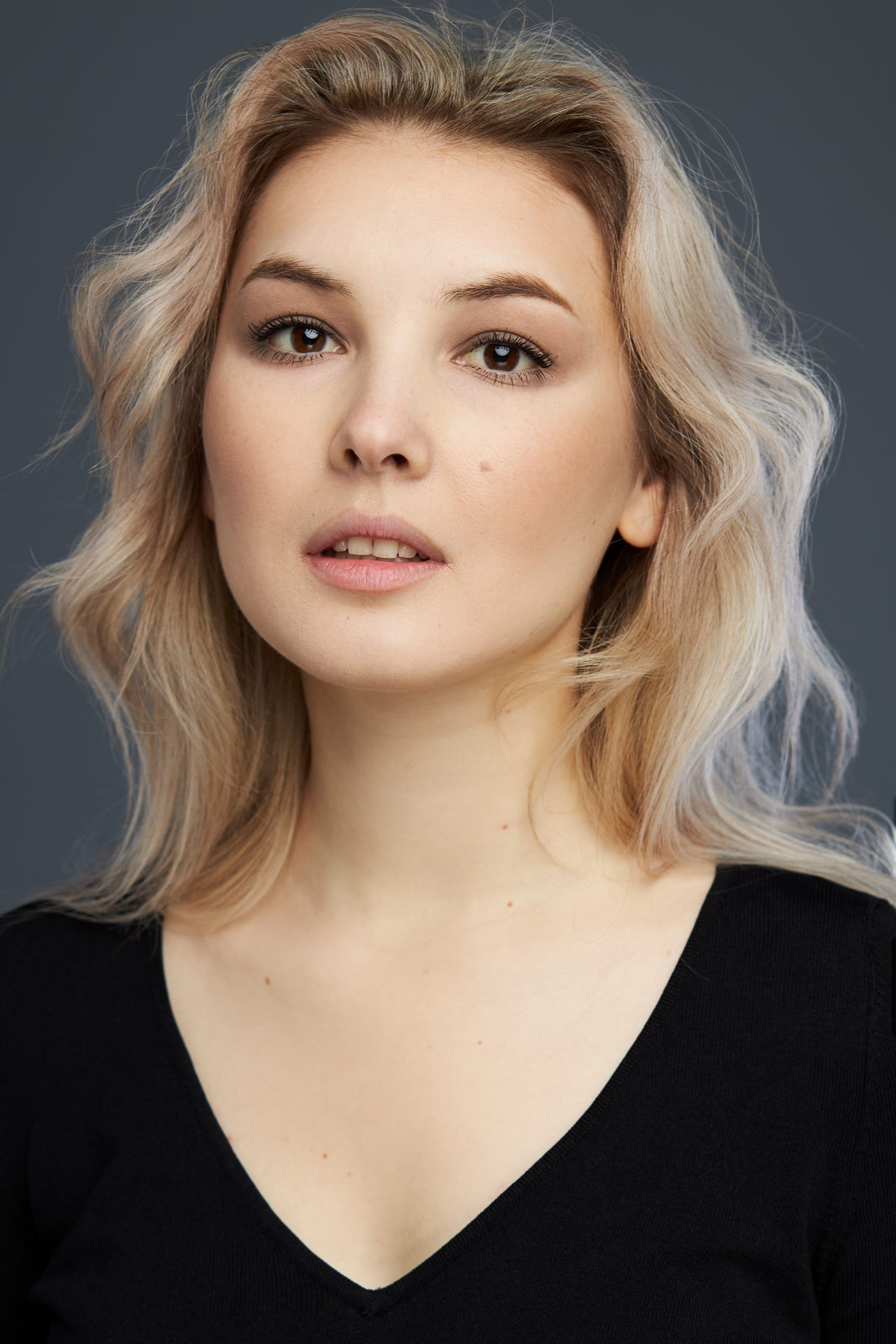 1067x1600  Ахлитат -айонова - актерсаса -