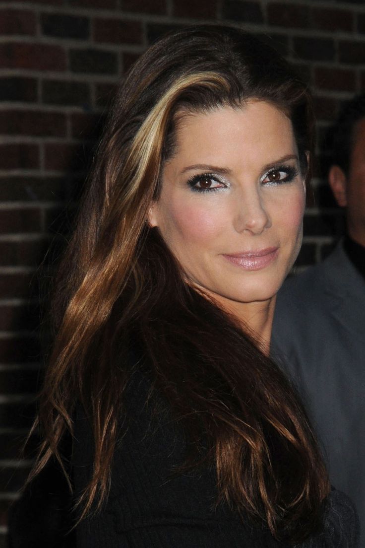 736x1104  Сандра Баллок Обои Топ 2 APK для Android скачать