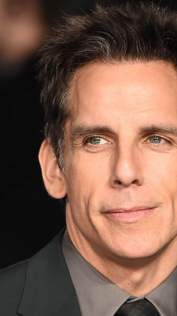 750x1334  Бен Стиллер \ U0026 Кристина Тейлор Редакционная фотография - изображение театра, костюм: 175873356