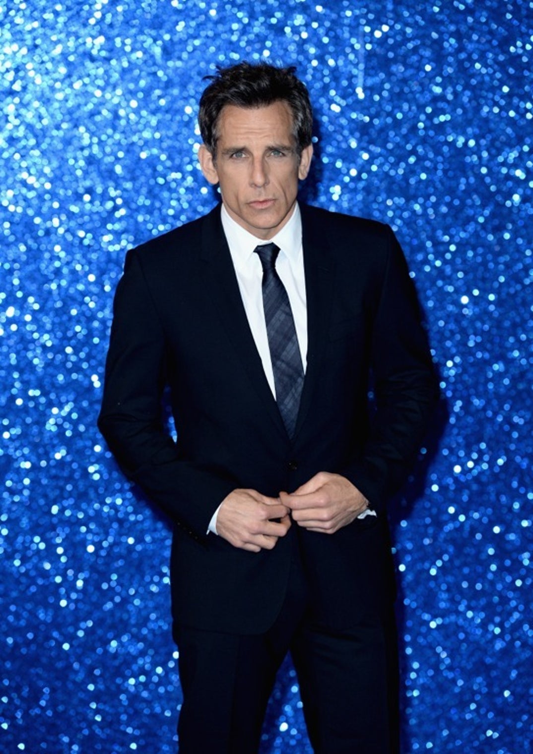 1074x1519  Секретная жизнь Уолтера Митти - hd -trailers.net (hdtn)