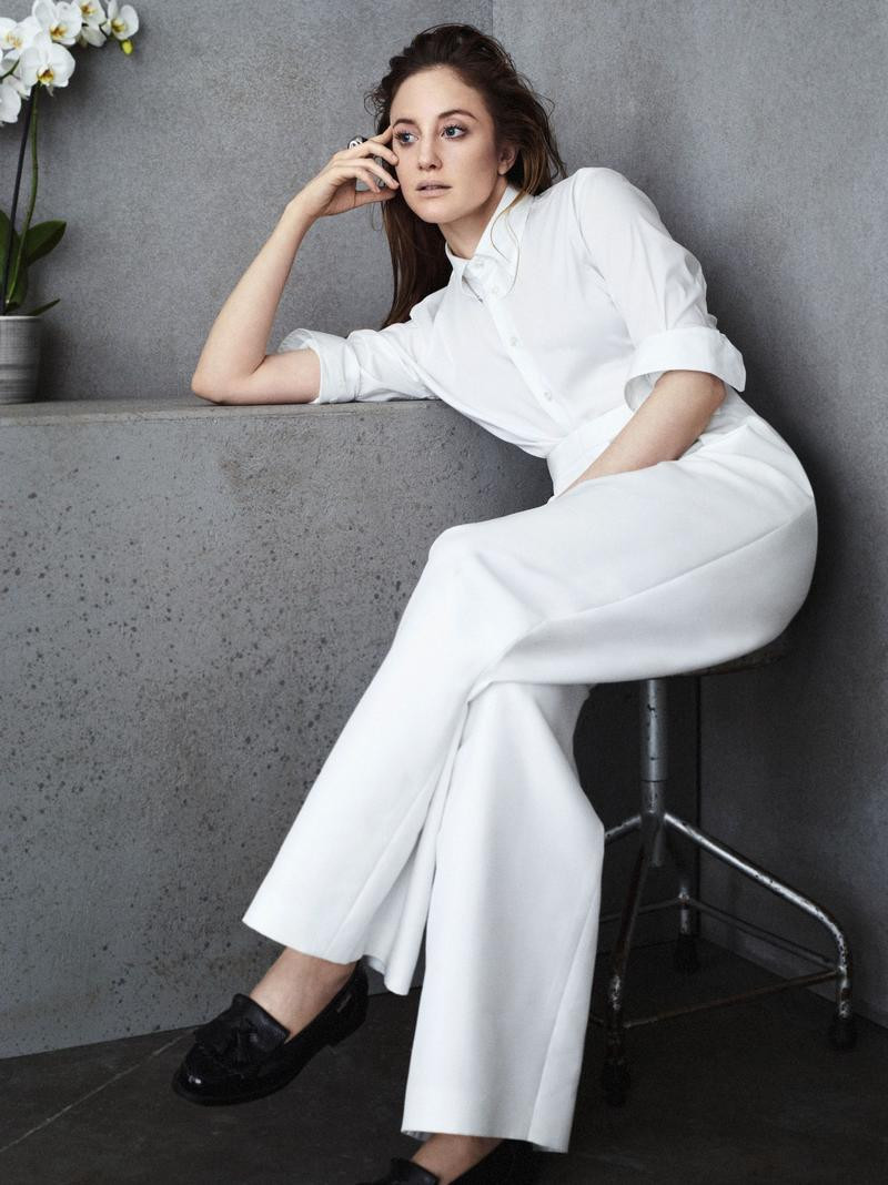 800x1068  Фотографии и фотографии Андреа Рейзборо | Фанданго