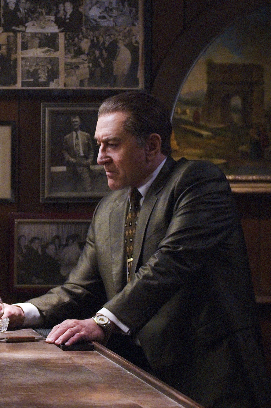 887x1332  Редакция Роберта де Ниро. Редакционное изображение. Изображение актрисы - 229886899