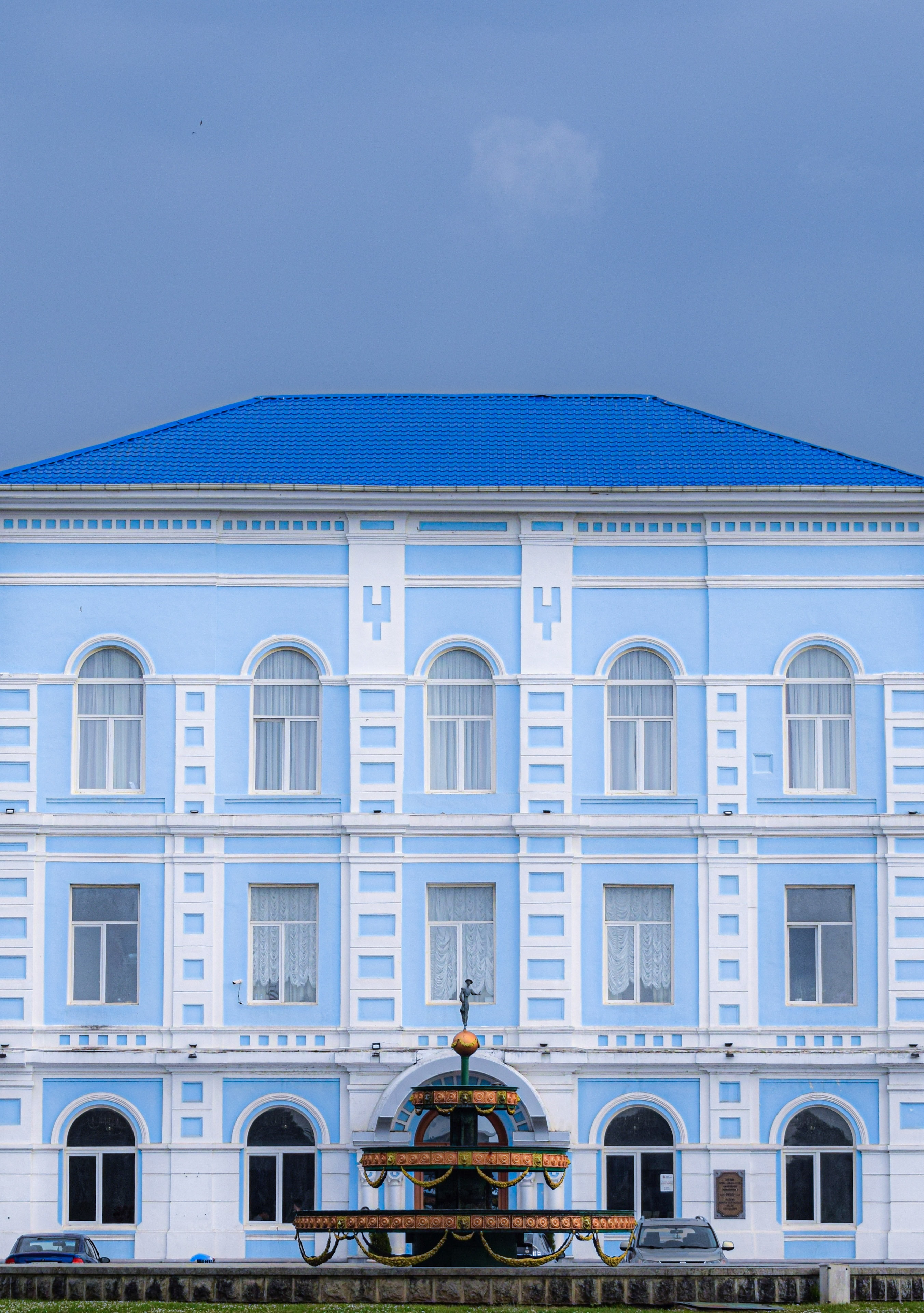 2706x3845  Коллекция обоев вдохновлена ​​фильмами Уэса Андерсона