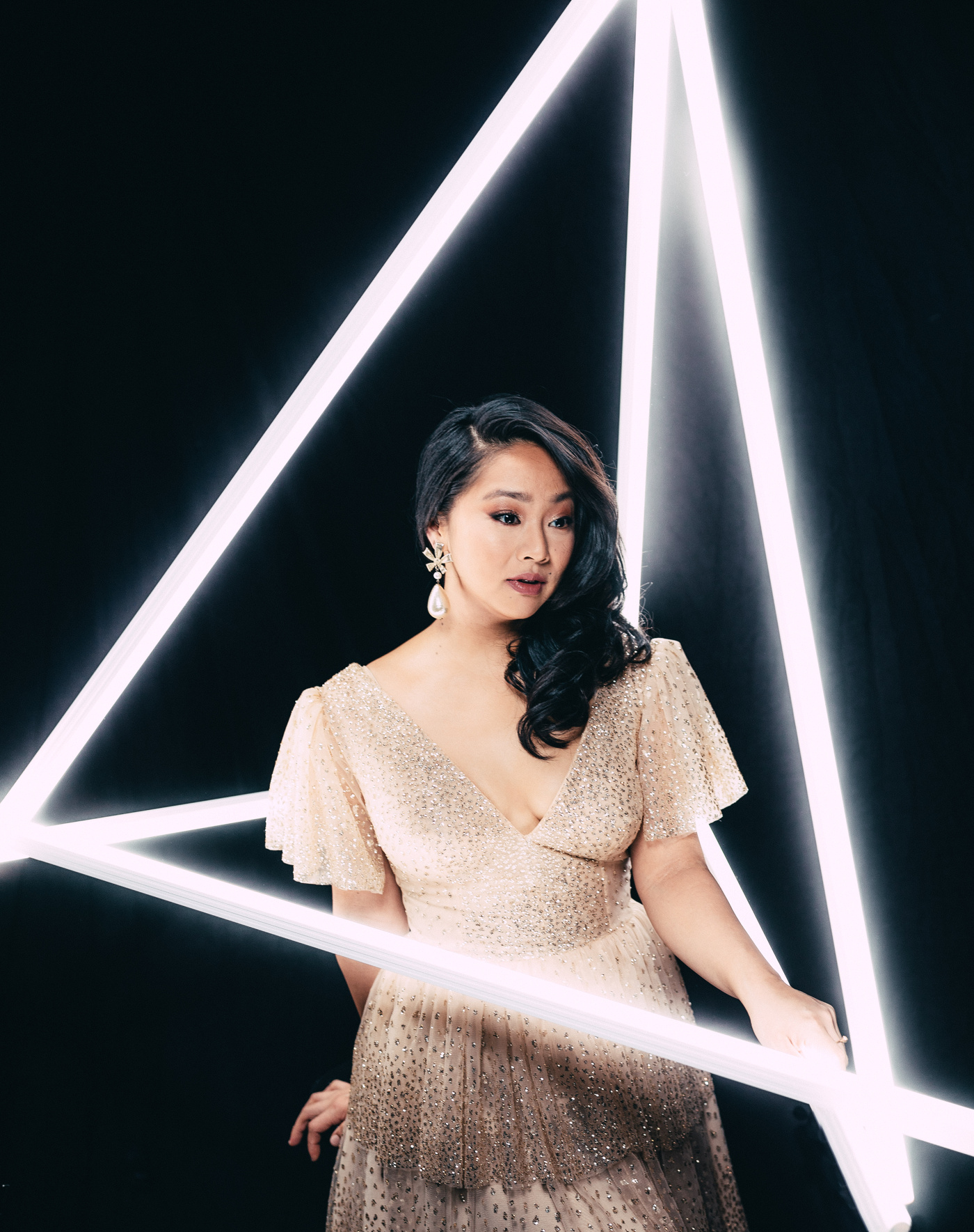 1400x1769  Стефани Хсу