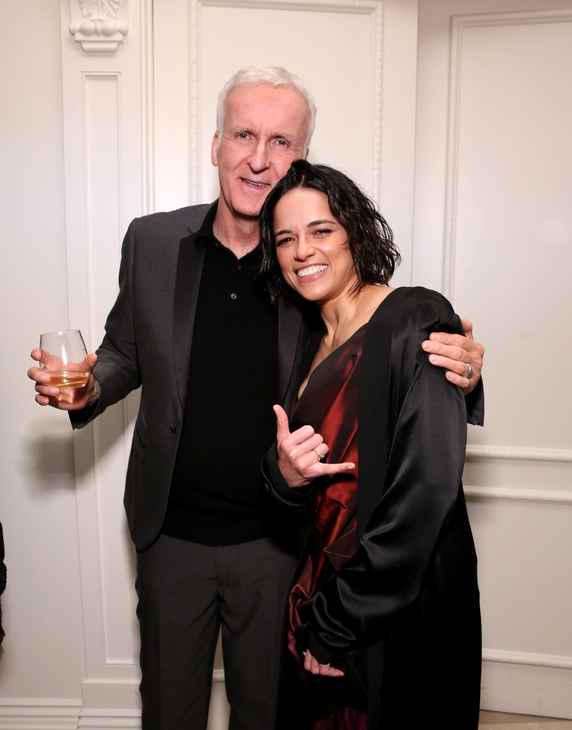 802x1024  Джеймс Кэмерон Avatar Hi -Res stock Photography и Images - Alamy