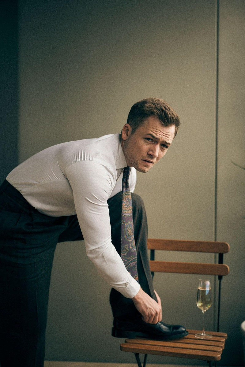 800x1200  Кингсман Тарон Эгертон HD Телефон Обои | Pxfuel