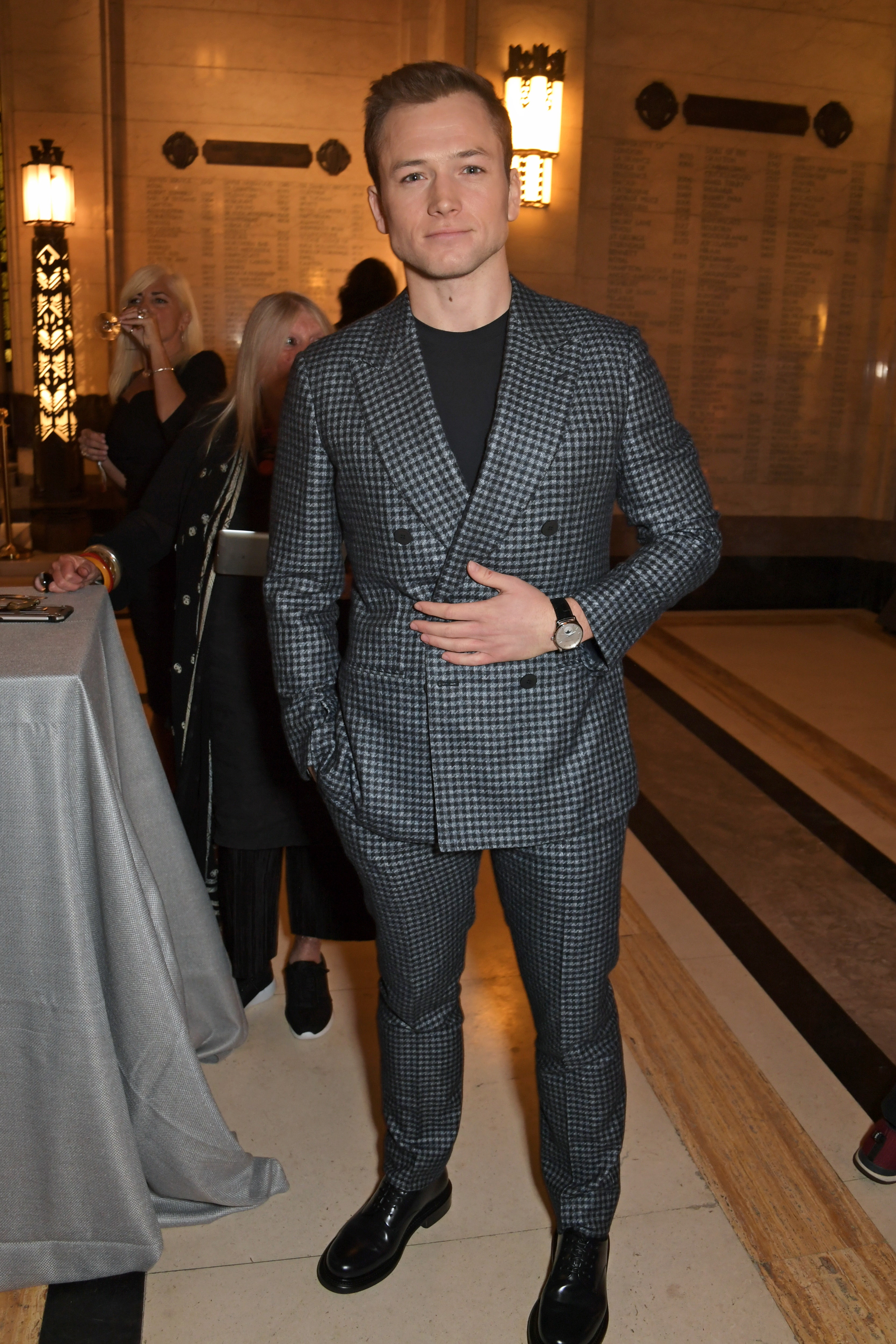 3334x5000 Taron <b>Egerton</b> Kingsman: The Golden Circle Gary &apos;Eggsy&apos; ...