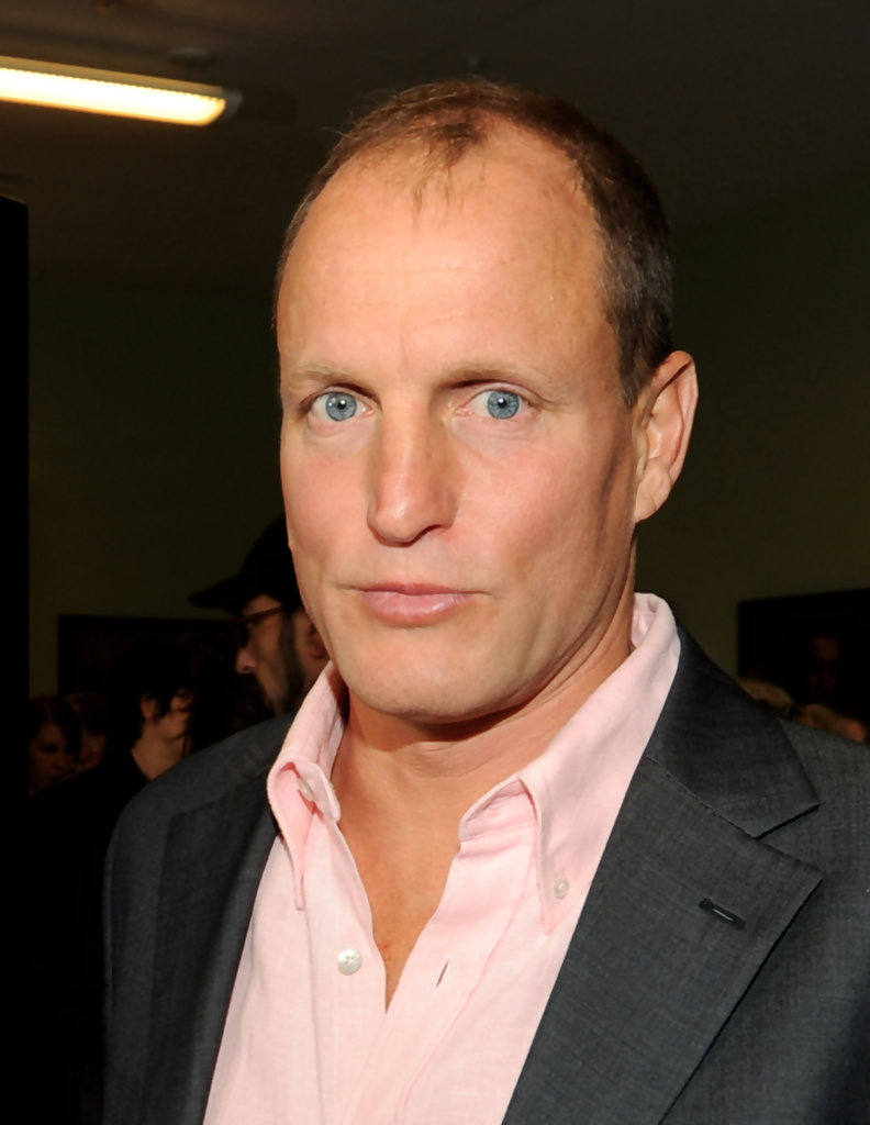 792x1024  Вуди Харрельсон - Эсквайр Фотосессия - 2019 - Вуди Харрельсон Фото (42999079) - Fanpop