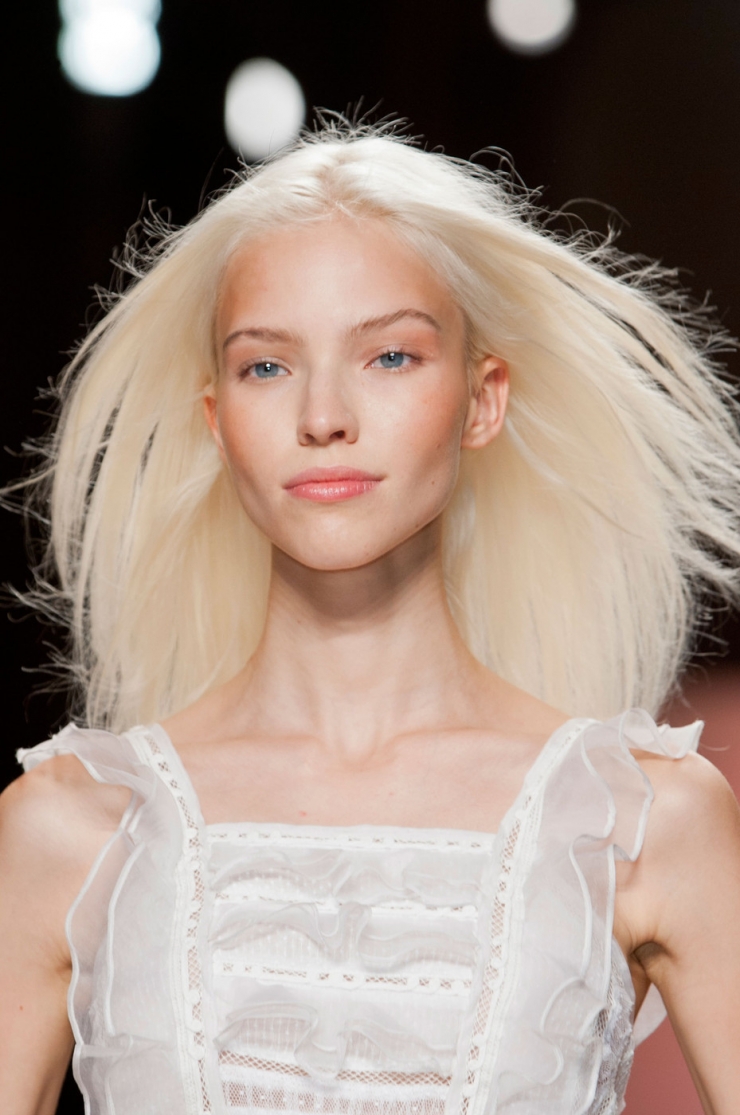 740x1115  Обои Саша Лусс, Top Fashion Model