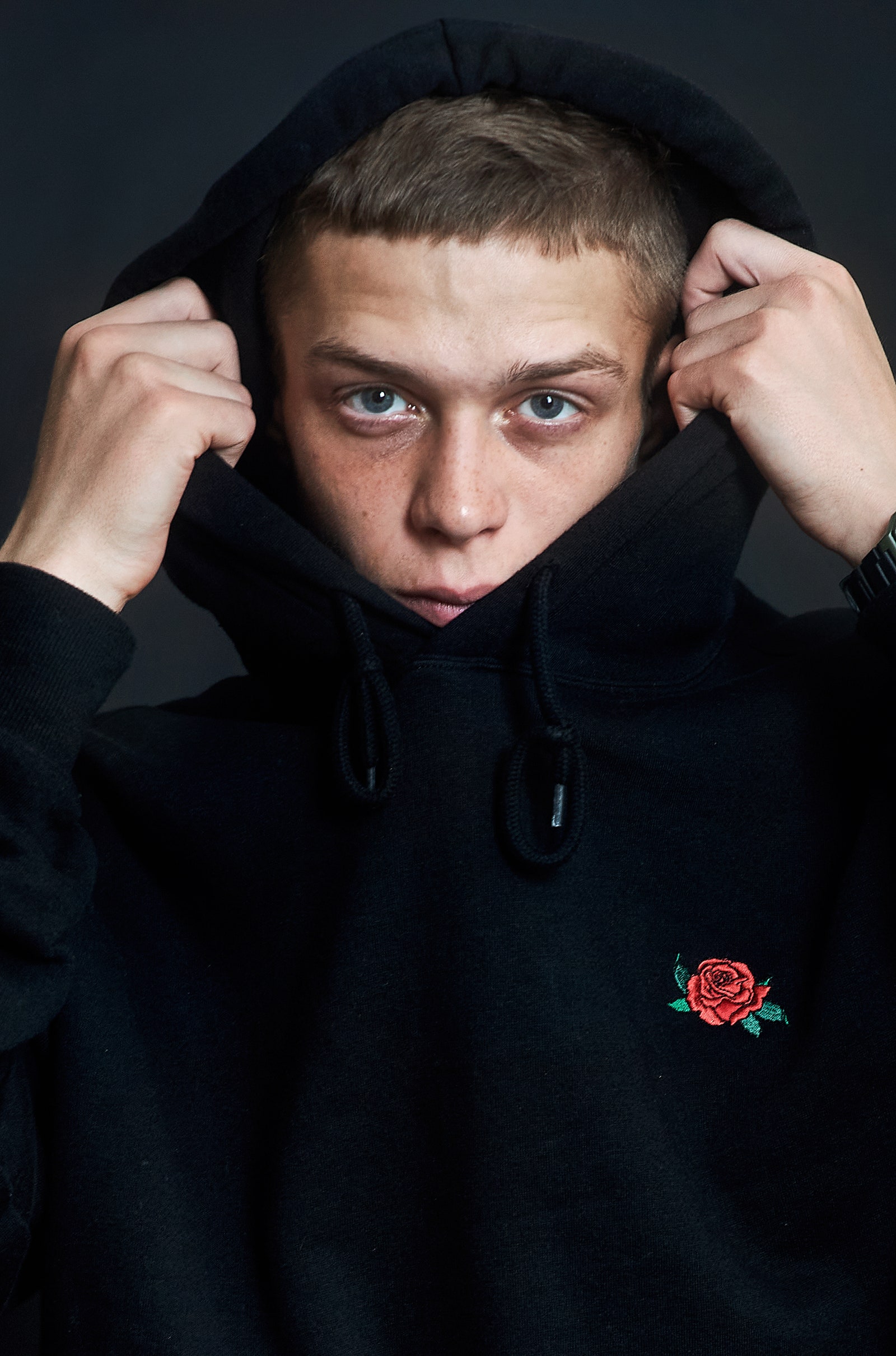 1600x2421  Gleb kalюжnый - ocvoem nonowom alabome jun1or | Gq