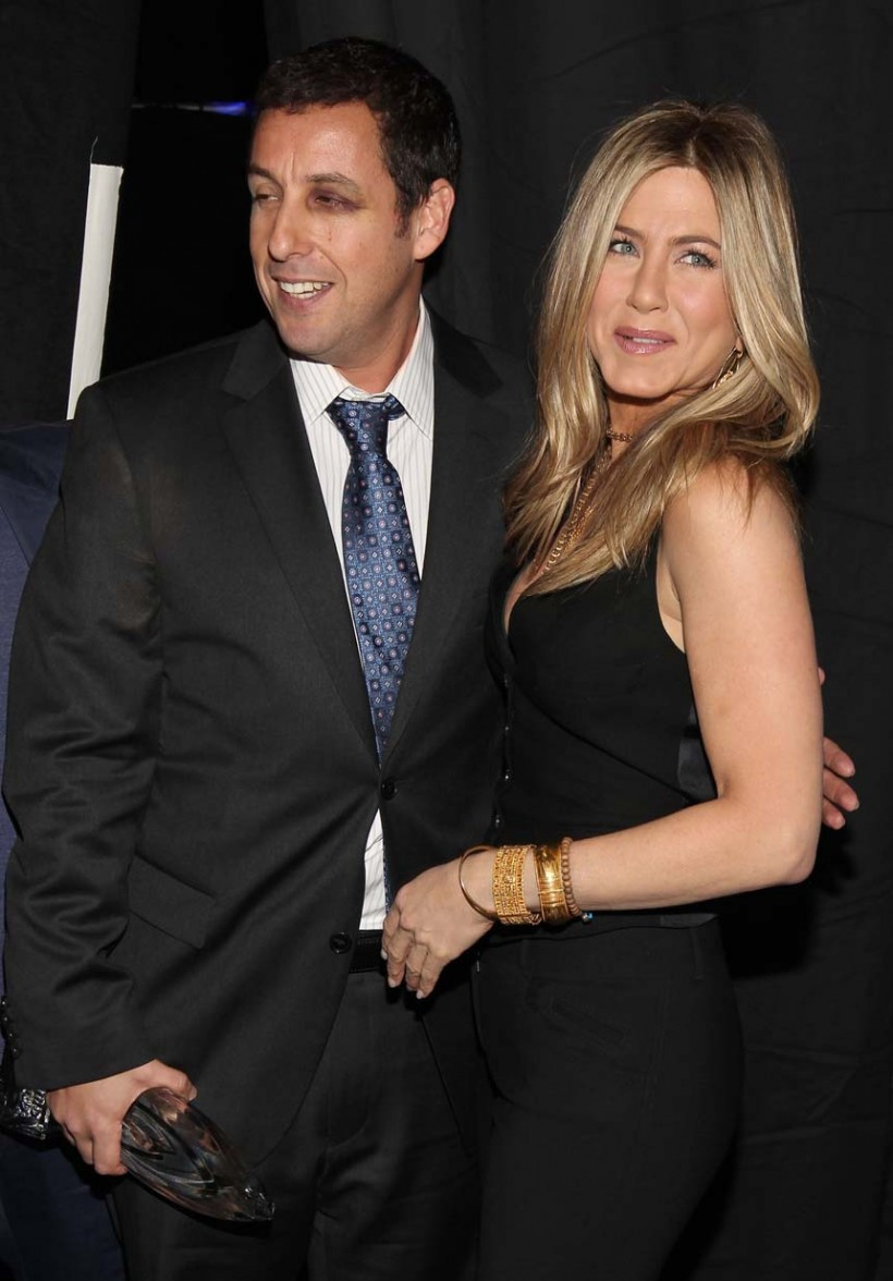 820x1176  Эти наряды показывают, почему Адам Сэндлер - наш король Y2K