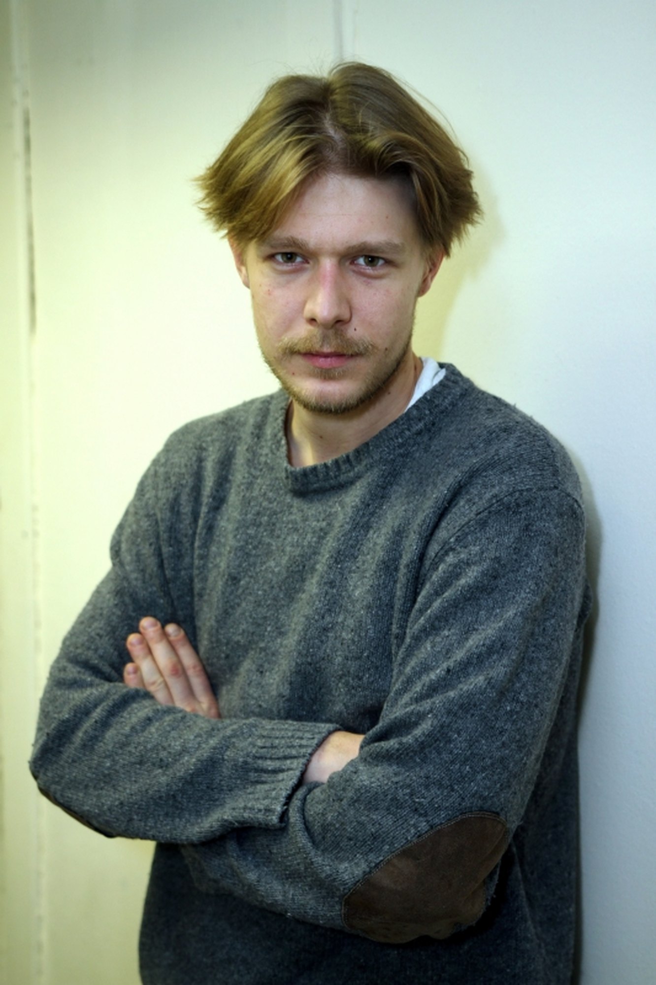 1332x1999  NykiTA efremow -raSpathalse -c -ensereз godposle -svadabы