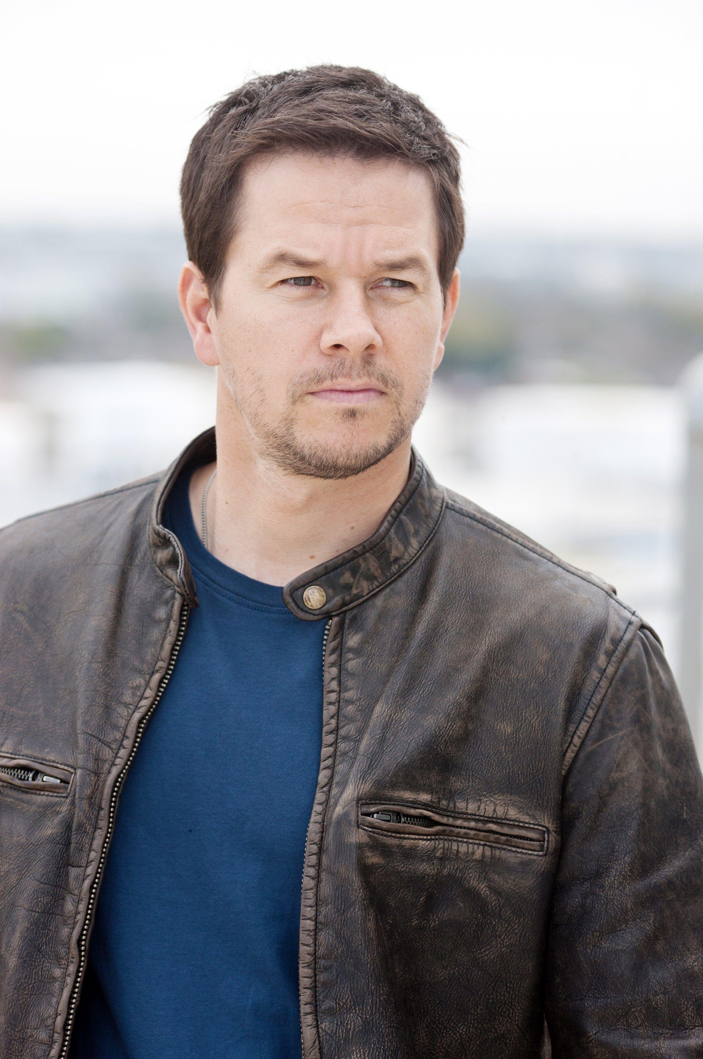 2364x3557  Бесплатная загрузка обоев Mark Wahlberg, [100+] Обои Марка Уолберга бесплатно | Wallpapers.com