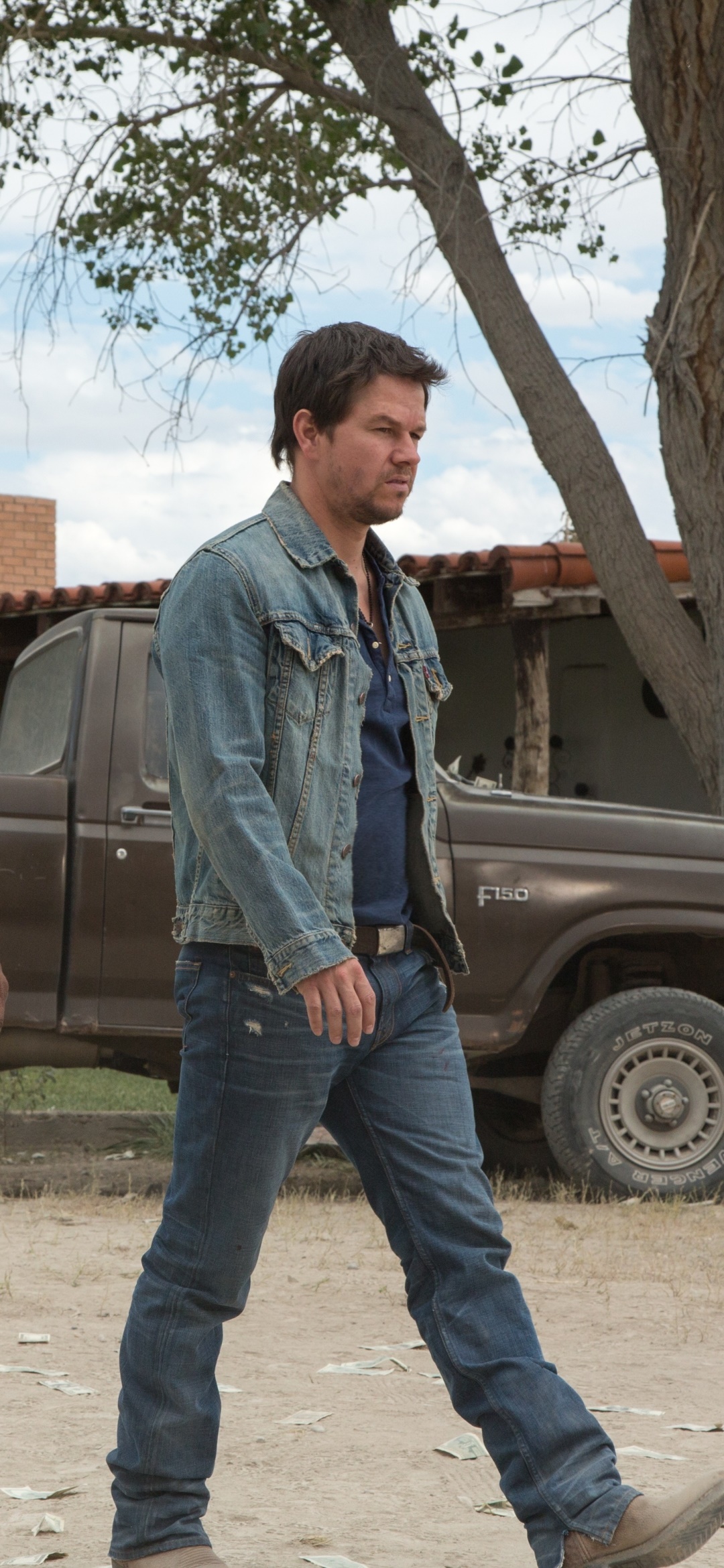 1080x2340  Скачать бесплатно Shooter 2007 Markwahlberg в 2019 году Марк Уолберг [1637x2048] для вашего рабочего стола, Mobile \ U0026 Tablet | Исследуйте 55+ Марк Уолберг Обои | Марк обоев ниндзя, обои, обои, обои с темной маркой, обои с темной маркой