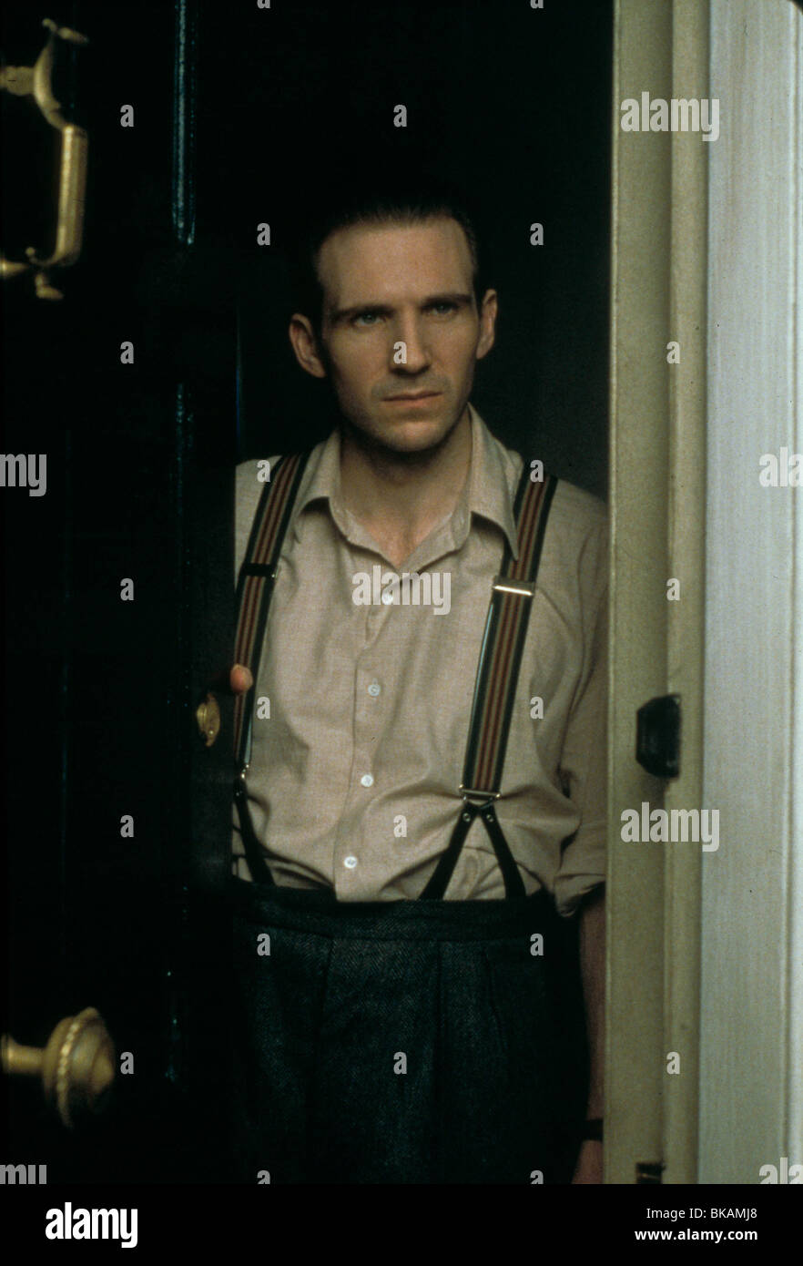 882x1390  Ральф Файнс Фото 34 из 51 фото, обои - Фото № 373056 - место2