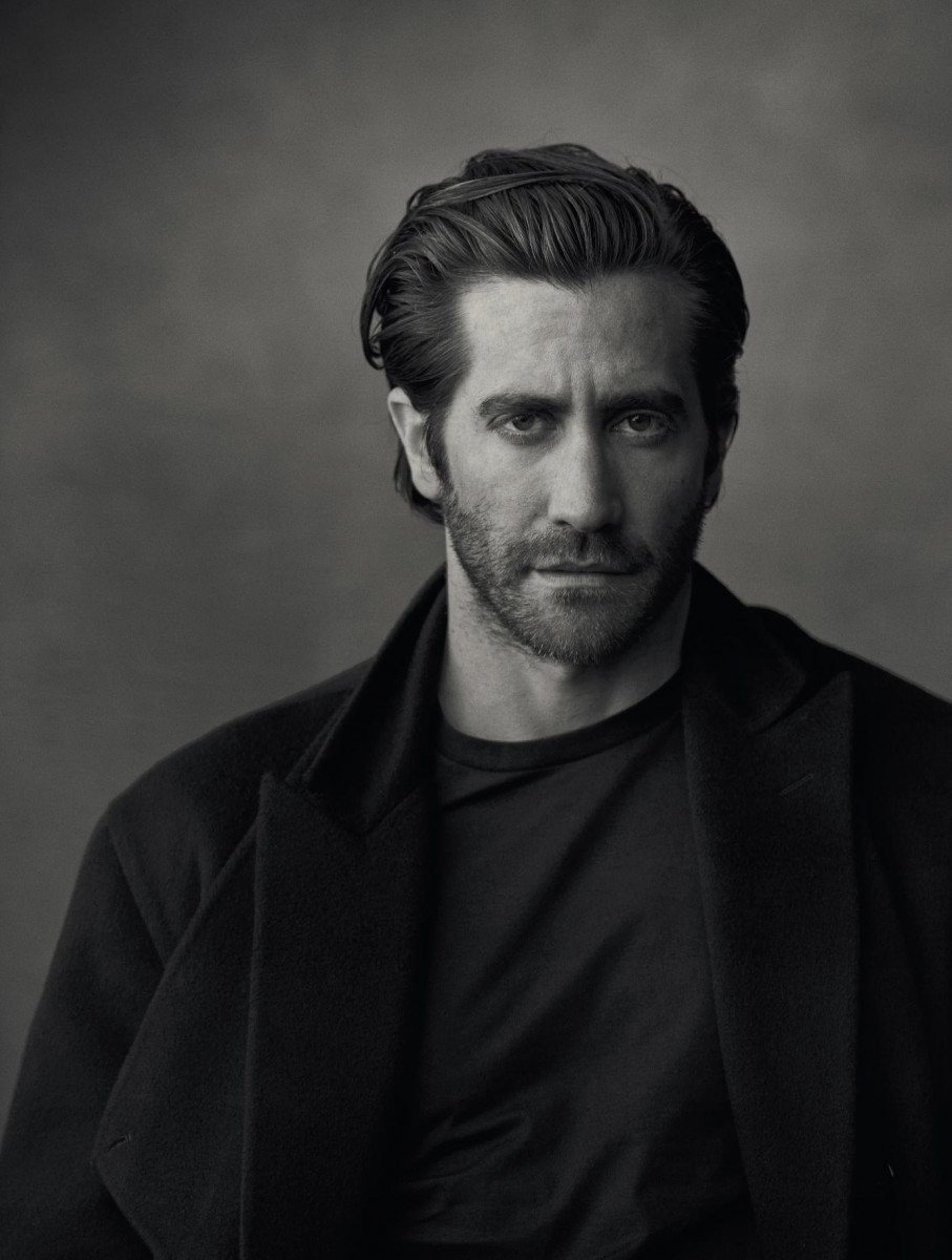 907x1200  Скачать Jake Gyllenhaal Photos HQ PNG Image | Freepngimg