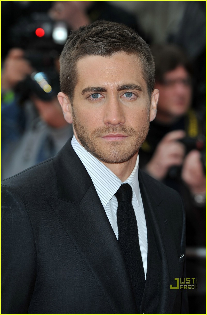 802x1222  334594 Человек -паук: далеко от дома, Mysterio, Джейк Джилленхол HD - Редкая галерея HD Обои обои