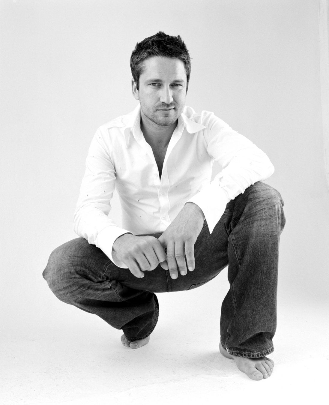 1097x1350  1440x3200 Джерард Батлер, актер, щетинки 1440x3200 Обои резолюции, HD Man 4K обои, изображения, фотографии и фон - обои.