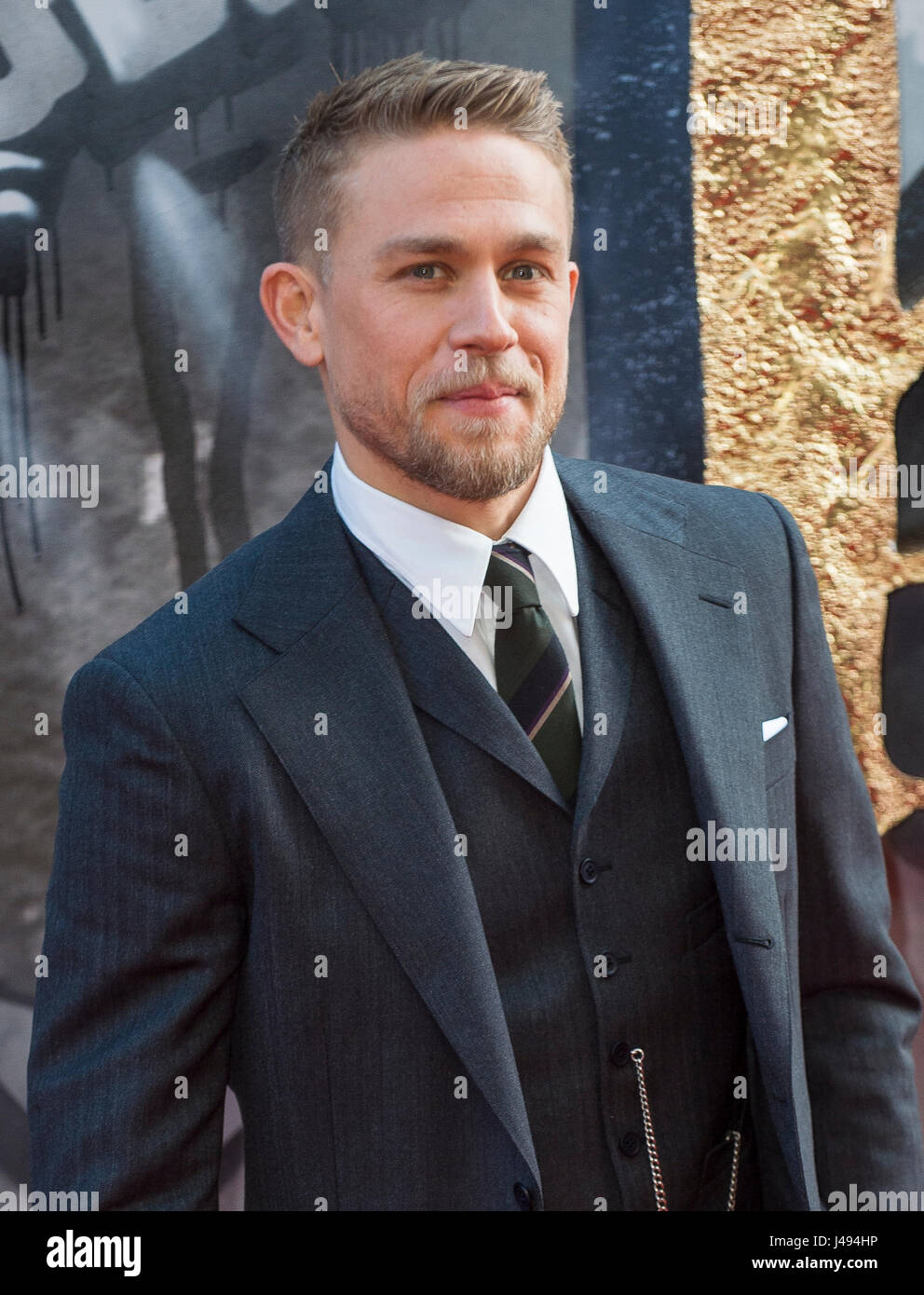 992x1390  Звезды Чарли Ханнам в нашем эксклюзивном плакате для утраченного города Z HD Телефон Обои | Pxfuel