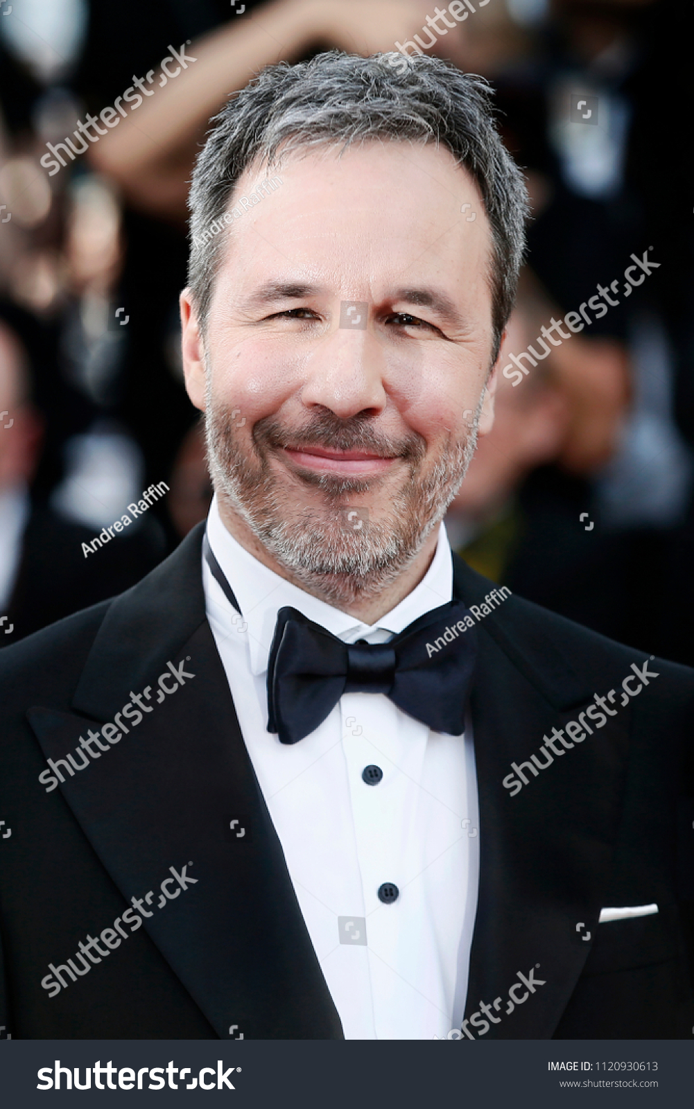 1001x1600  Оскар Исаак говорит, что фильм «Дюна» будет «кошмарным» хорошим образом