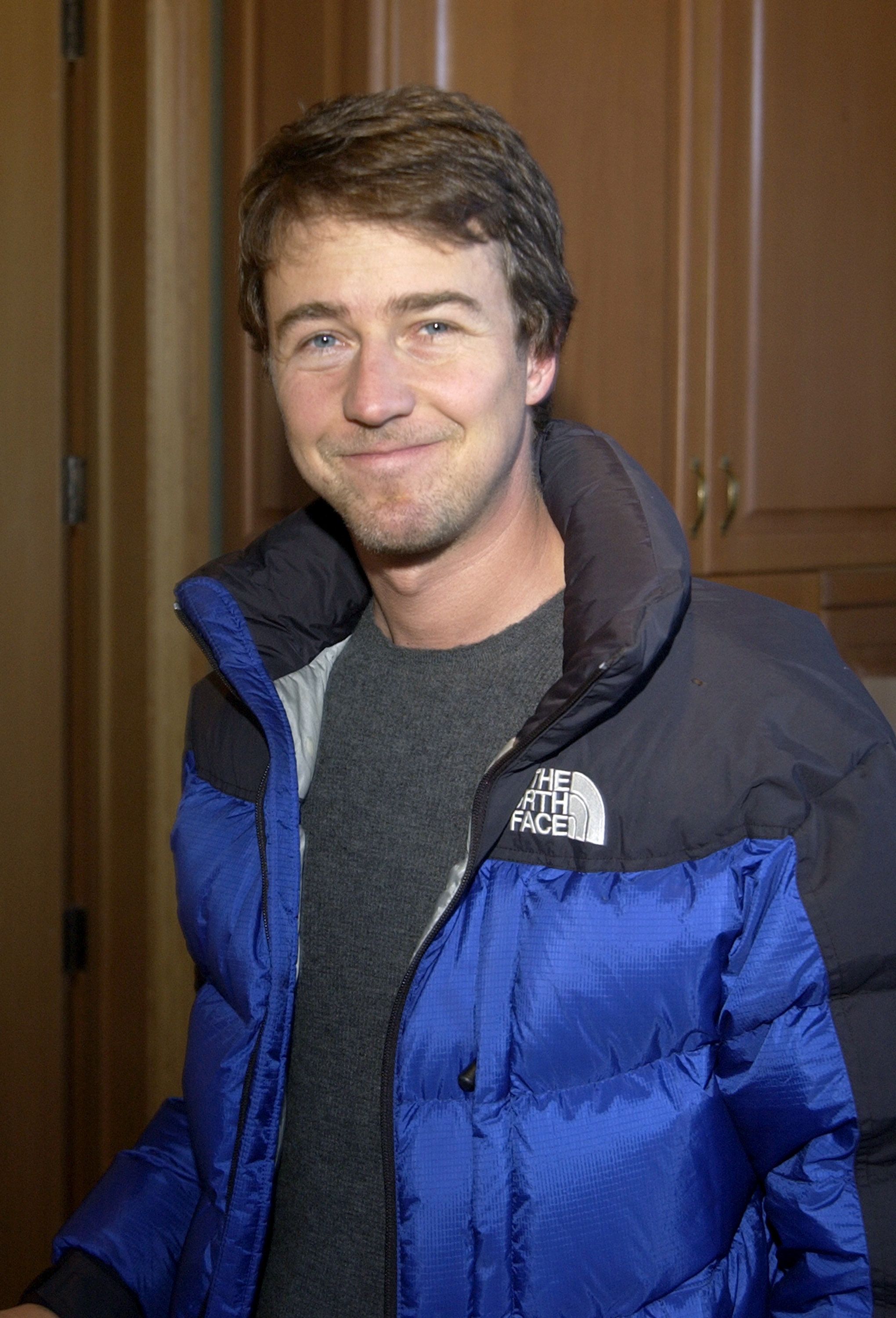 2040x3000  Fight Club, Best, Brad, Edward, Film, Green, Hollywood, Pitt, HD Телефон Обои | Пикпкс