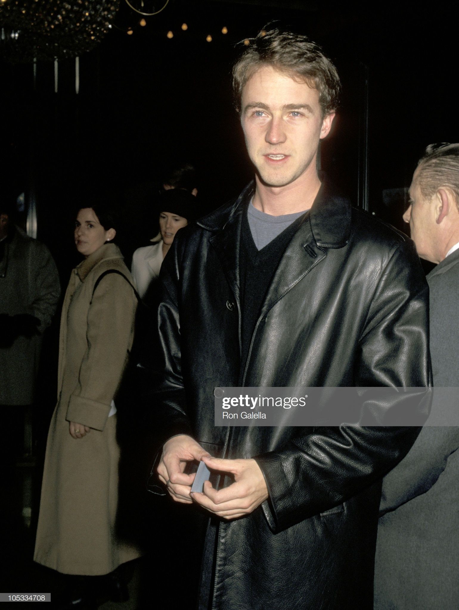 1540x2048  Американская история X (1998) - Фотогалерея - IMDB