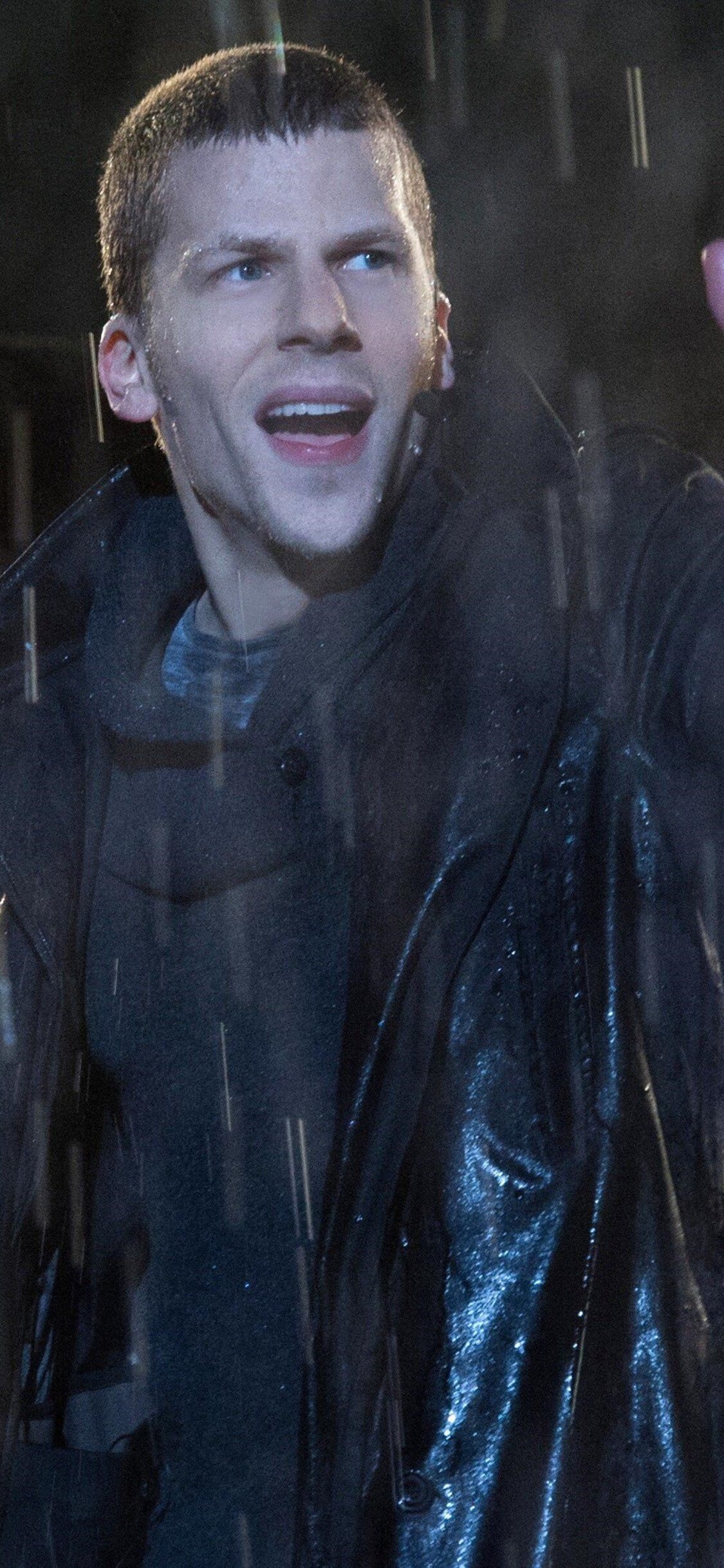 1125x2436  Все еще де Джесс Эйзенберг в реоауа de socializare large Imagen por rubetta | Imágenes Españoles Imágenes